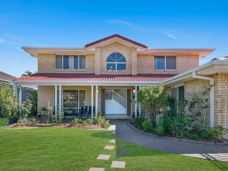 15 Janarde Place, Parkinson QLD 4115