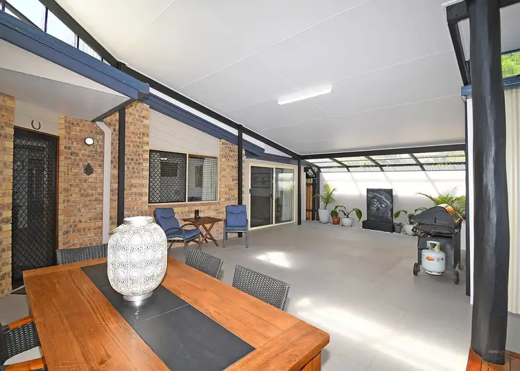 Fifth view of Homely house listing, 4 Craig Crescent, Pialba QLD 4655