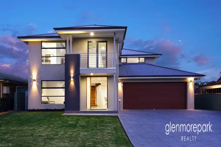 12 Woburn Place, Glenmore Park NSW 2745