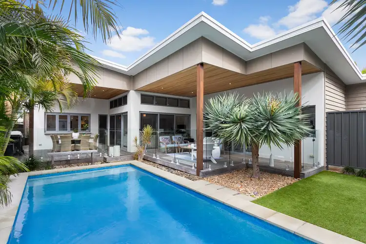 19 Dent Street, Merewether NSW 2291