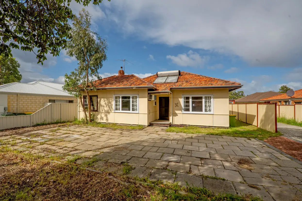 Main view of Homely house listing, 1/141 Manning Road, Manning WA 6152