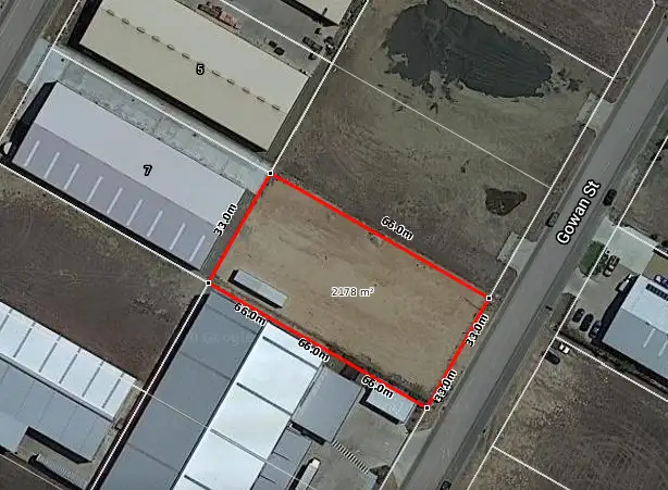 8 Gowan Street, Mareeba QLD 4880