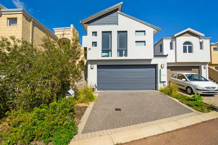 Main view of Homely house listing, 7 Vickridge Close, Beaconsfield WA 6162