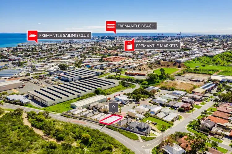 Second view of Homely house listing, 7 Vickridge Close, Beaconsfield WA 6162