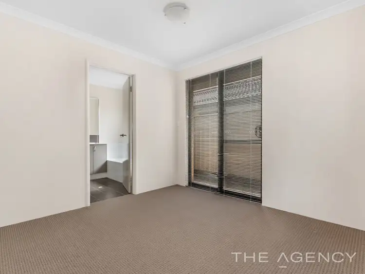 Fifth view of Homely house listing, 2 Kingsdale Lane, Baldivis WA 6171