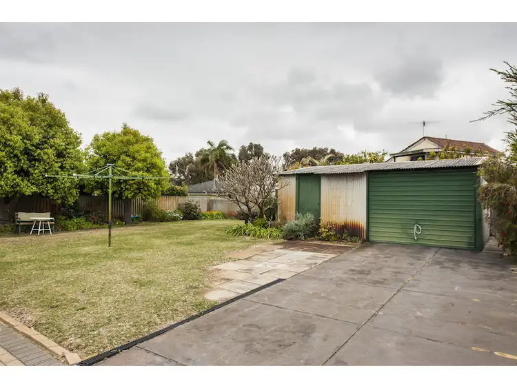 Sixth view of Homely house listing, 34 Piercy Way, Kardinya WA 6163