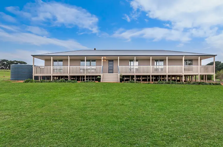 32 Ibbs Lane, Grassmere VIC 3281