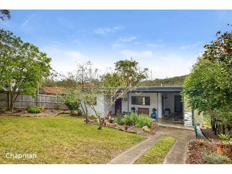 30 Parkes Crescent, Faulconbridge NSW 2776