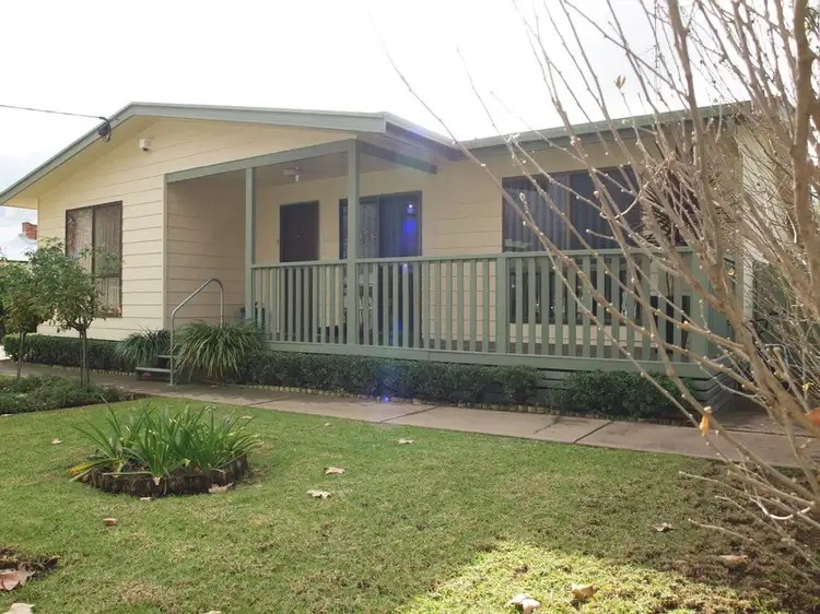 7 Chantilly Street, Narrandera NSW 2700