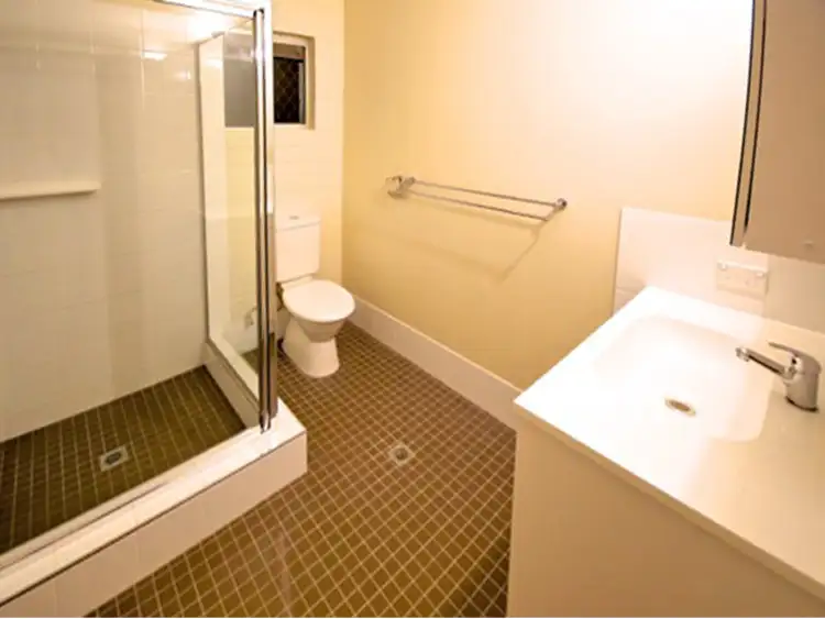 Fifth view of Homely unit listing, 4/481 McCoombe Street, Mooroobool QLD 4870