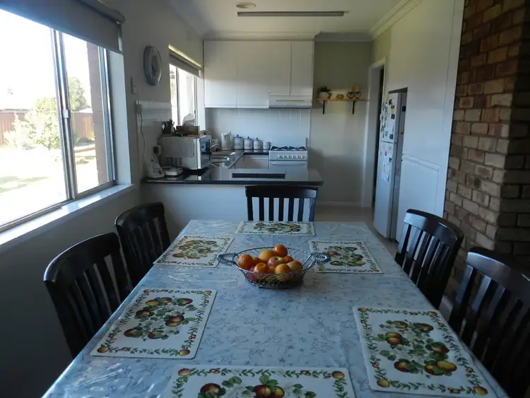 Fifth view of Homely house listing, 2 Clayton Court, Shepparton VIC 3630