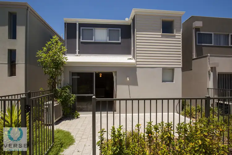 26/148-154 Railway Parade, Queens Park WA 6107