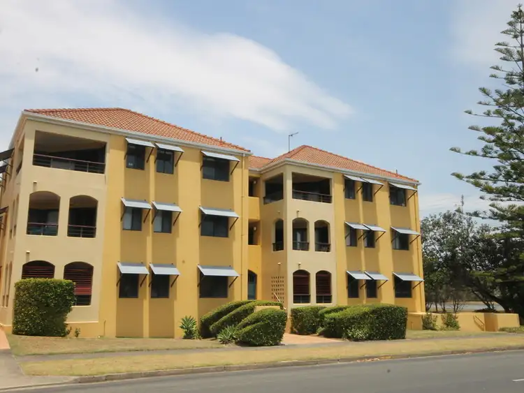 Main view of Homely unit listing, 3/2 Gibson Street, Bilinga QLD 4225