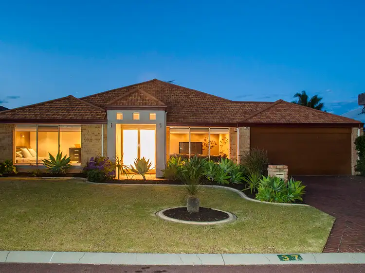 37 Yandella Promenade, Tapping WA 6065