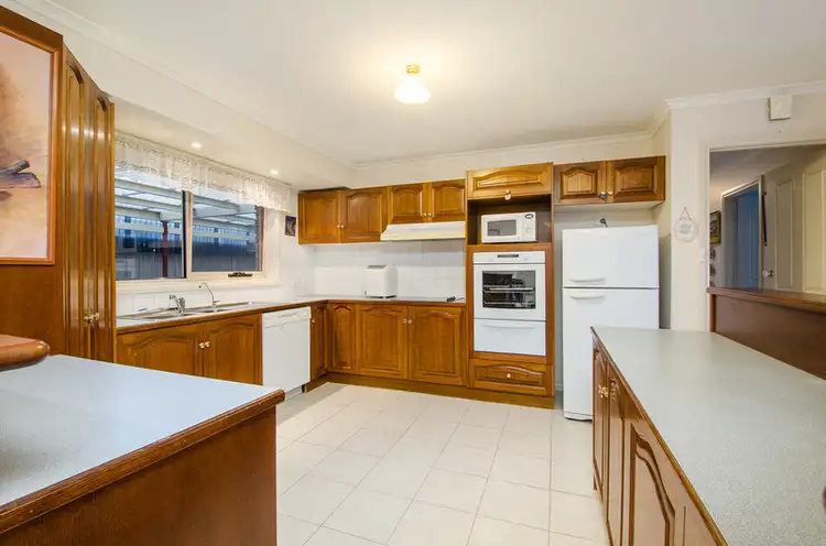 Third view of Homely unit listing, 1/33 Shepherdson Road, Mount Gambier SA 5290