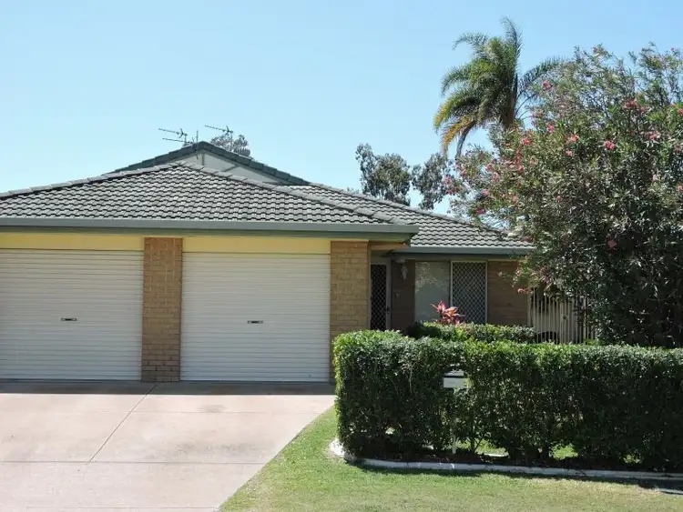 2/3 Pamela Court, Labrador QLD 4215