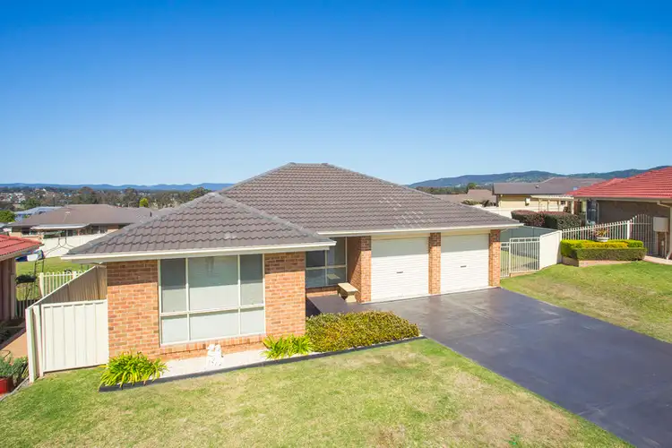 11 Tyrrell Grove, Cessnock NSW 2325