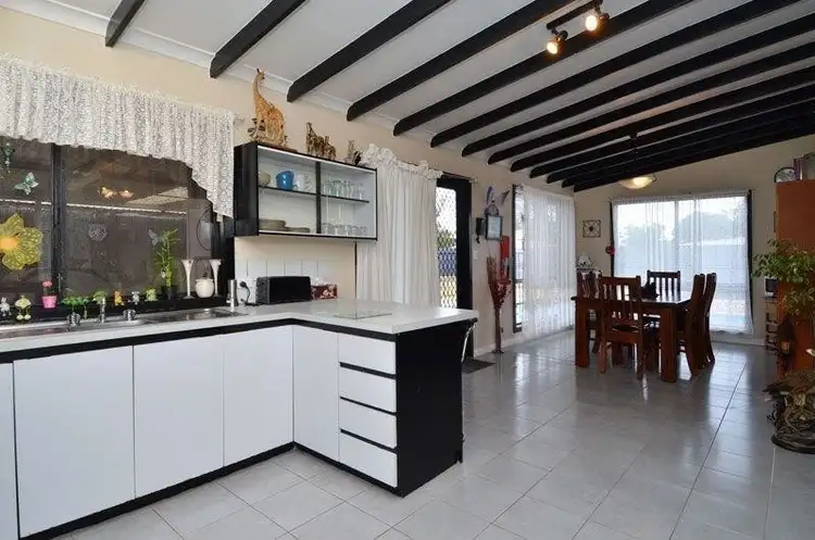 Sixth view of Homely house listing, 1 Horsfield Place, Boulder, Kalgoorlie WA 6430