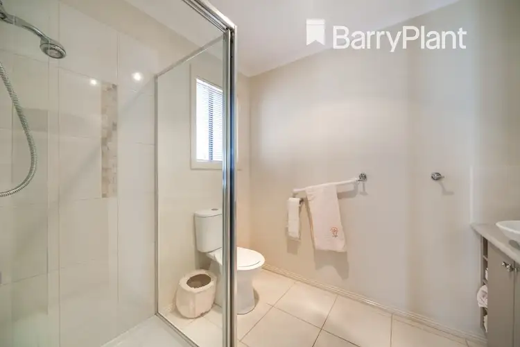Sixth view of Homely house listing, 18 Bentley Court, Pakenham VIC 3810
