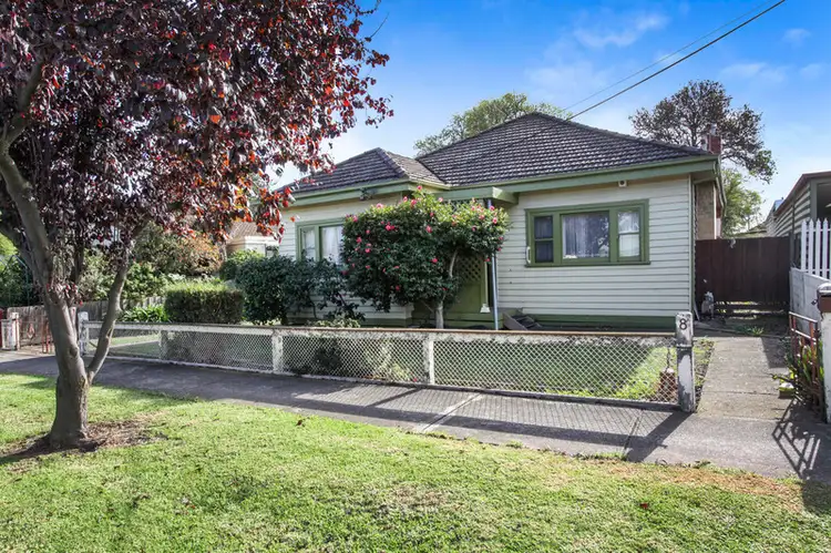 8 High Street, Sunshine VIC 3020