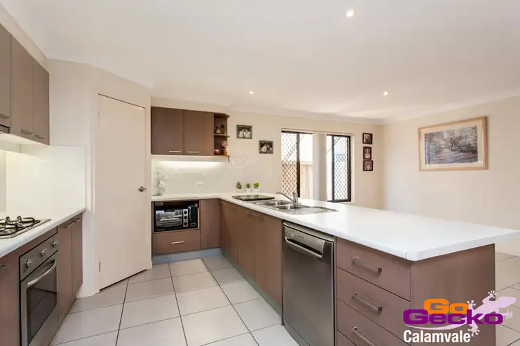 Second view of Homely house listing, 6 Girraween Crescent, Parkinson QLD 4115