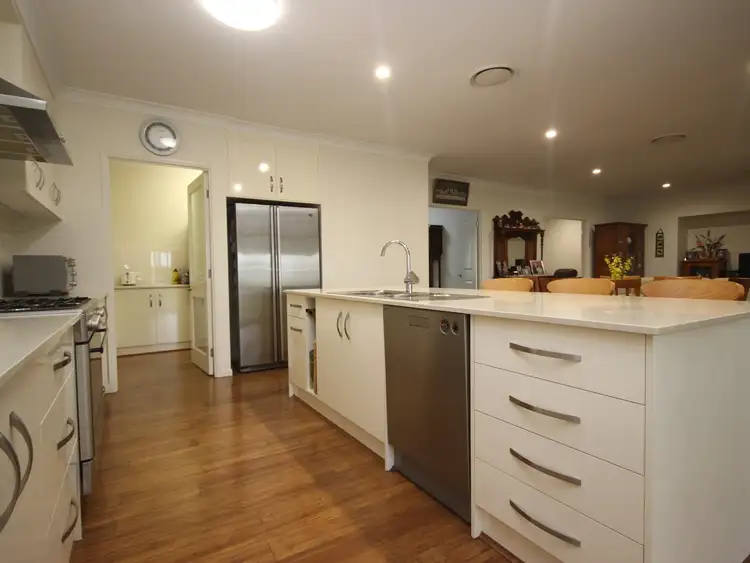 Sixth view of Homely house listing, 5 Lipizzaner Place, Pine Mountain QLD 4306
