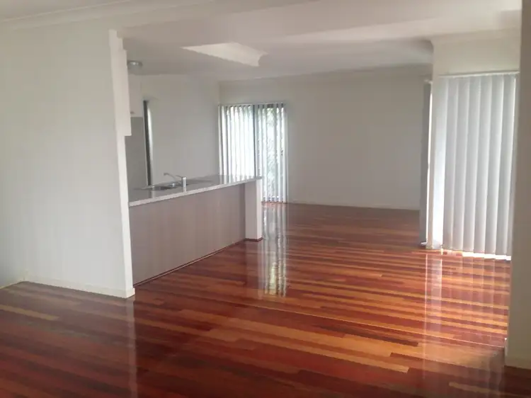 Main view of Homely townhouse listing, 2/111 Thynne Road, Morningside QLD 4170