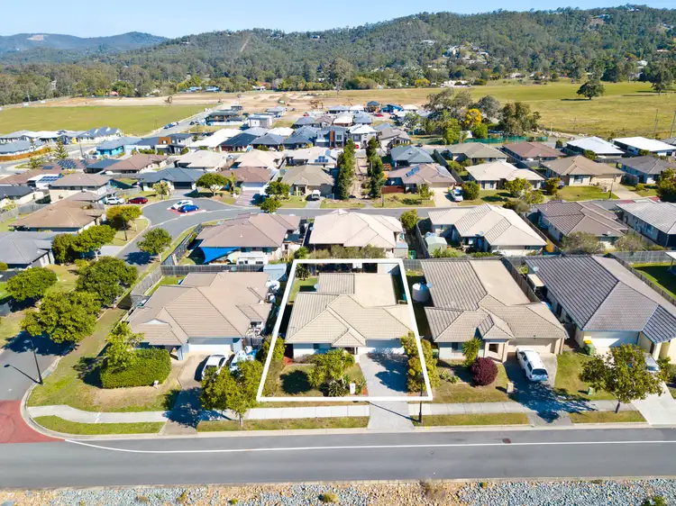 20 Sunridge Circuit, Bahrs Scrub QLD 4207