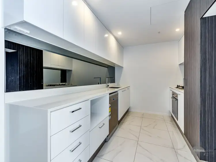 Sixth view of Homely unit listing, 3203/5 Harbour Side Crt, Biggera Waters QLD 4216