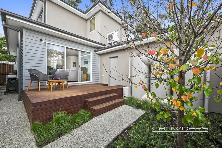 1/6 Banks Street, Mccrae VIC 3938