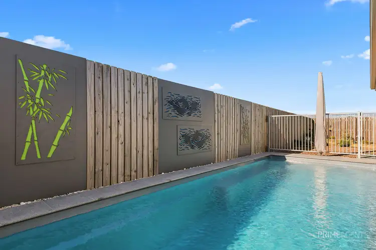 Second view of Homely house listing, 33 Seahaven Circuit, Pialba QLD 4655