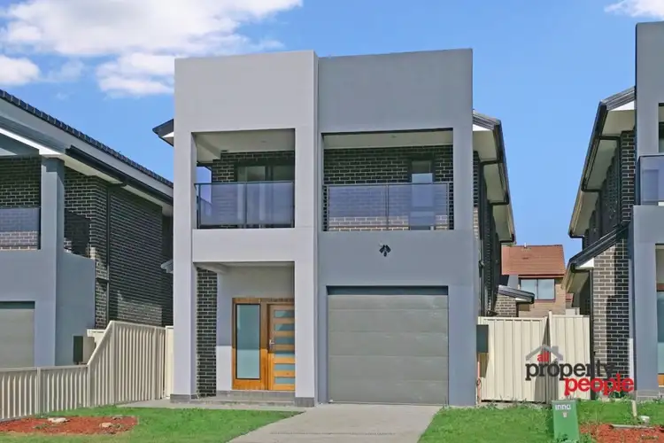 15B Bensley Road, Macquarie Fields NSW 2564