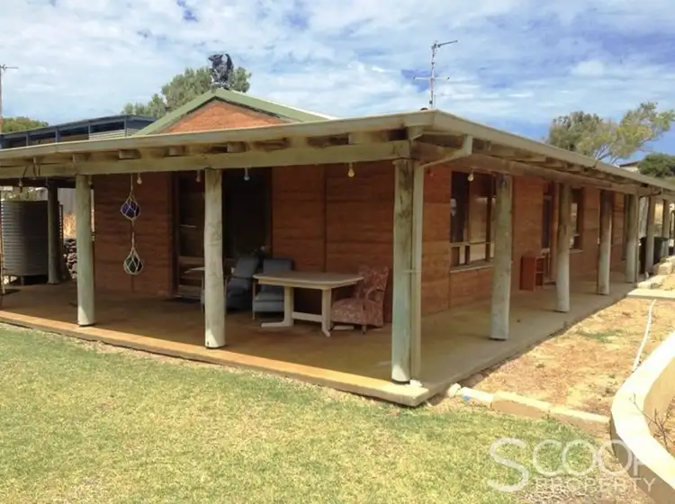 15 Jones Street, Ledge Point WA 6043