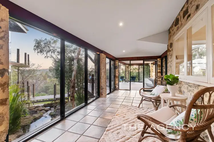 25 Michael Crescent, Boya WA 6056