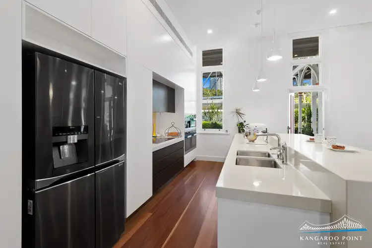 Sixth view of Homely apartment listing, 7/110 Main Street, Kangaroo Point QLD 4169