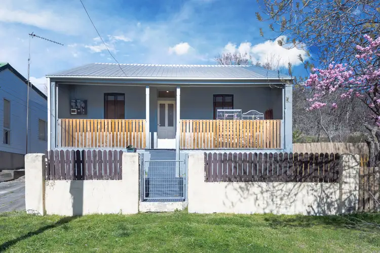 25 Bells Road, Lithgow NSW 2790
