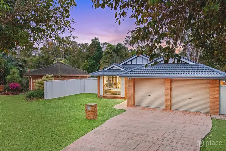 34 Greenlaw Place, Eight Mile Plains QLD 4113