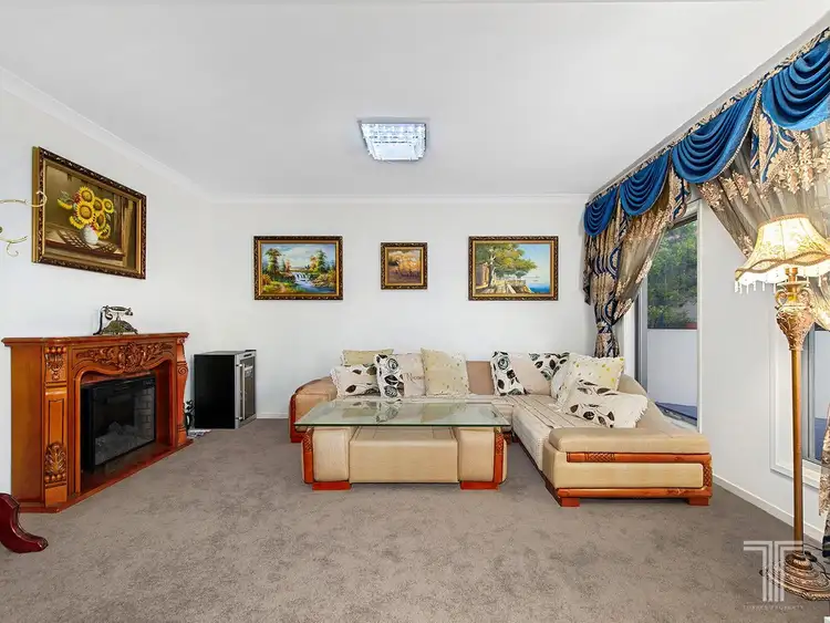 Sixth view of Homely house listing, 4 Inkerman Court, Carindale QLD 4152