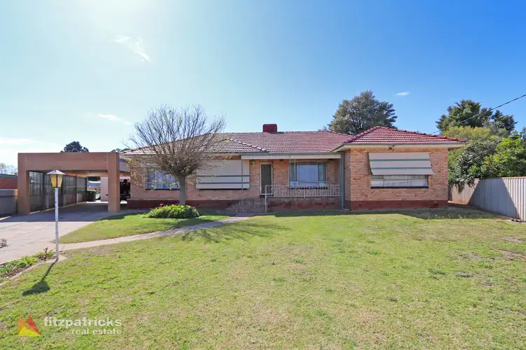 5 Bungown Place, Mount Austin NSW 2650