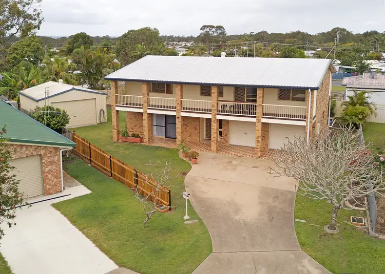 8 Cochrane Court, Torquay QLD 4655