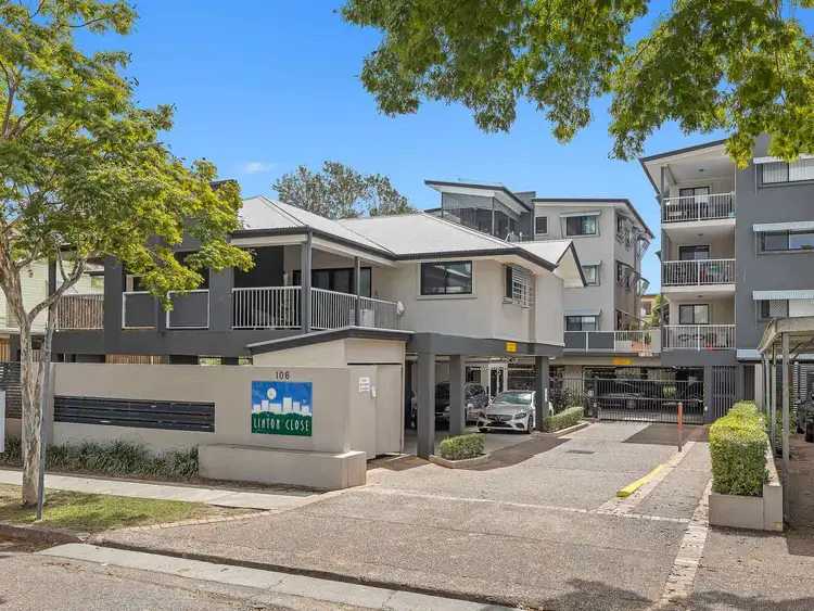 Second view of Homely apartment listing, 1/106 Linton Street, Kangaroo Point QLD 4169