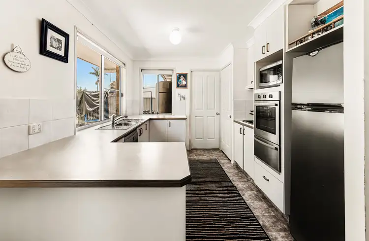 18 Gouldson Drive, Kearneys Spring QLD 4350