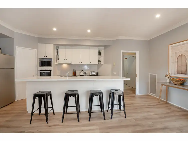 Fifth view of Homely house listing, 15 Orchard Way, Lavington NSW 2641