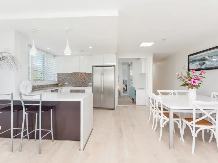 Sixth view of Homely unit listing, 10A/52 Goodwin Terrace, Burleigh Heads QLD 4220