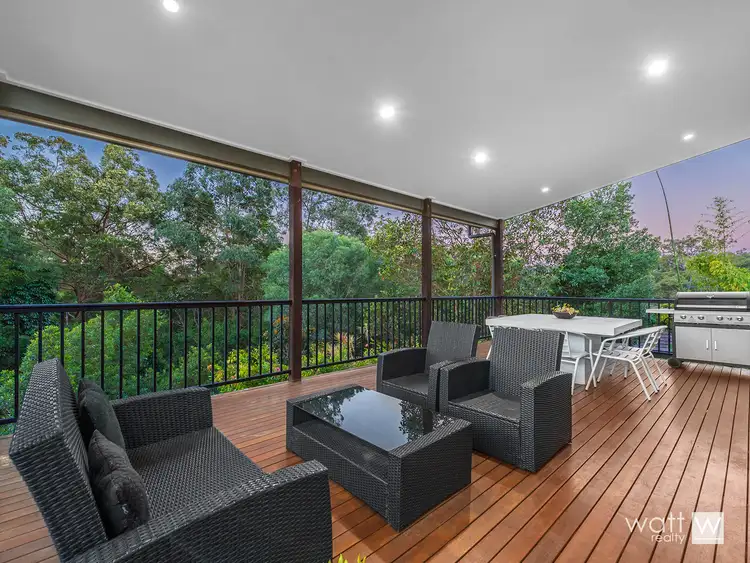 10 Grandis Court, Cashmere QLD 4500