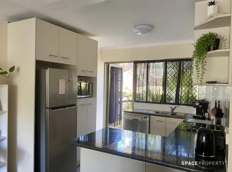 Fifth view of Homely unit listing, 6/102 Rockbourne Terrace, Paddington QLD 4064