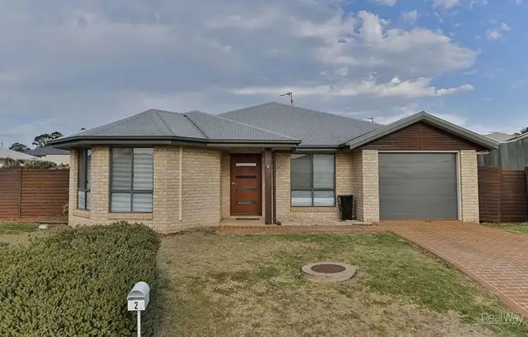 2/2 Wareena Crescent, Glenvale QLD 4350