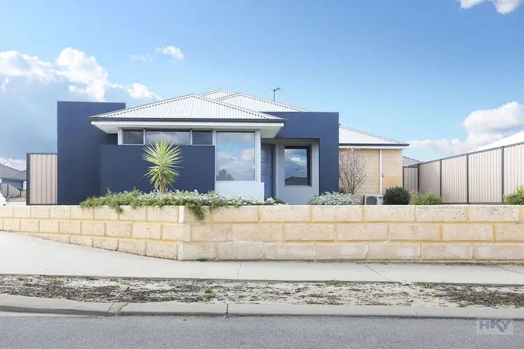 37 Halcyon Crescent, Aveley WA 6069