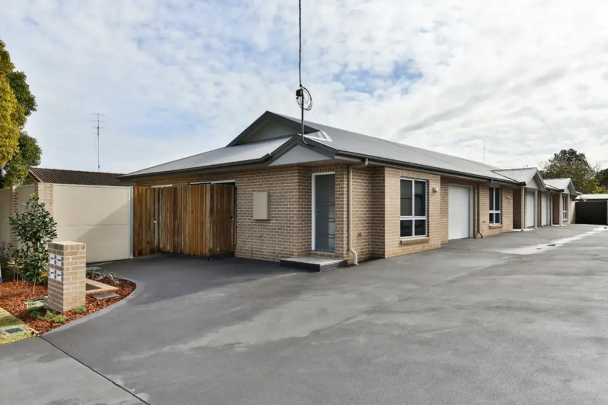 Main view of Homely block of units listing, 1-3/81 James Street, East Toowoomba QLD 4350