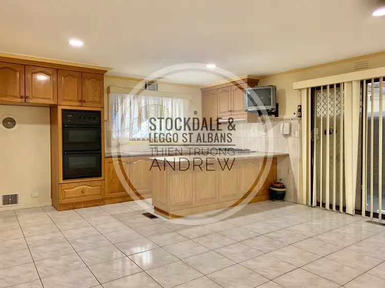 Fourth view of Homely house listing, 1 Oleander Drive, St Albans VIC 3021